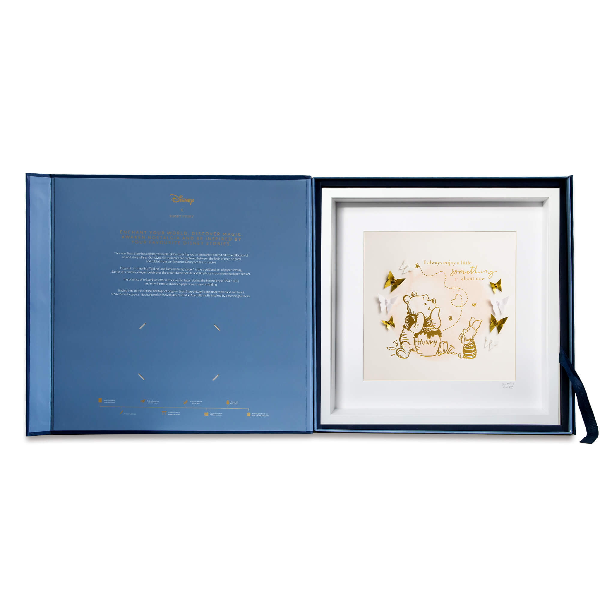 Disney White Frame Pooh & Piglet Enjoy Something