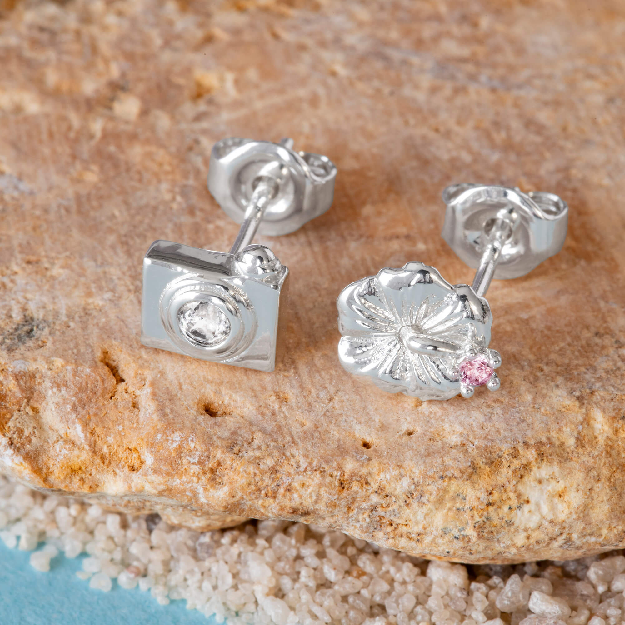 Disney Earring Diamante Hibiscus &amp; Camera