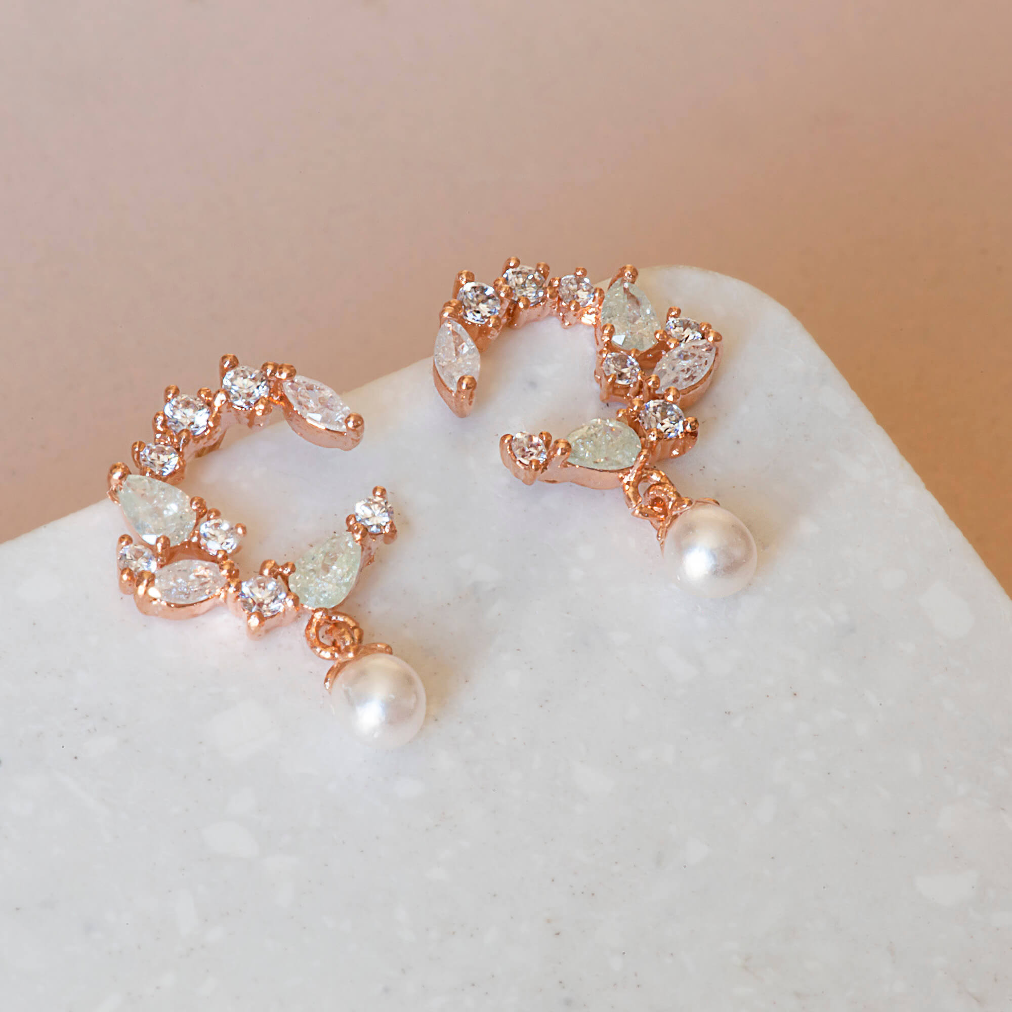 Earring Crescent Pearl