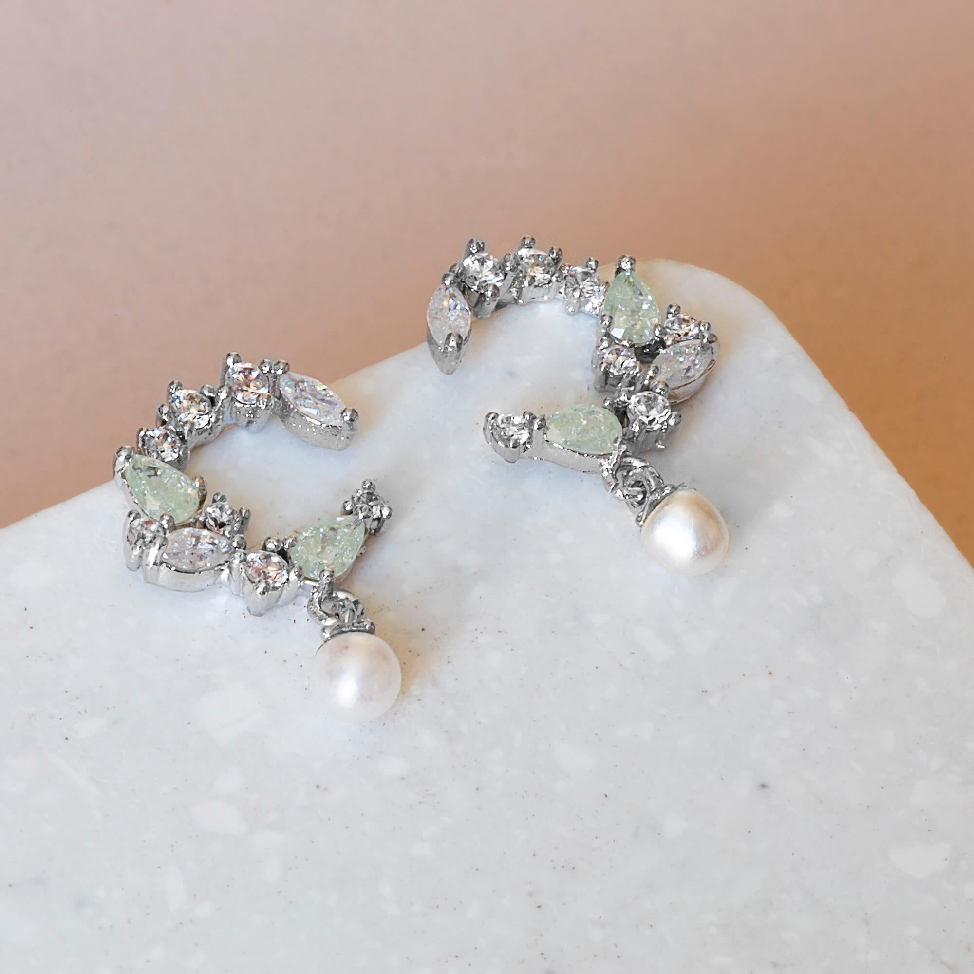 Earring Crescent Pearl