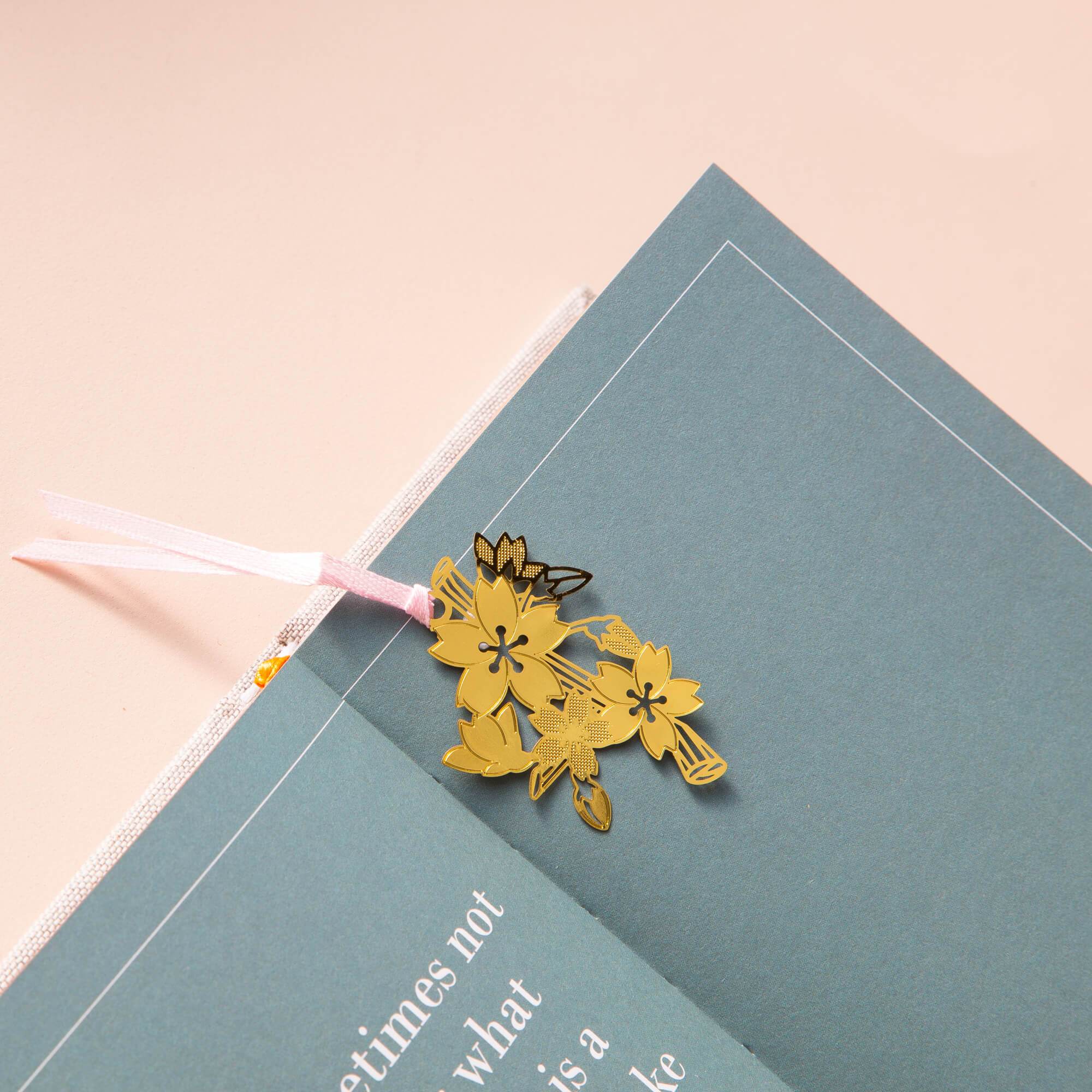 Gold Bookmarks Blossoms Vine