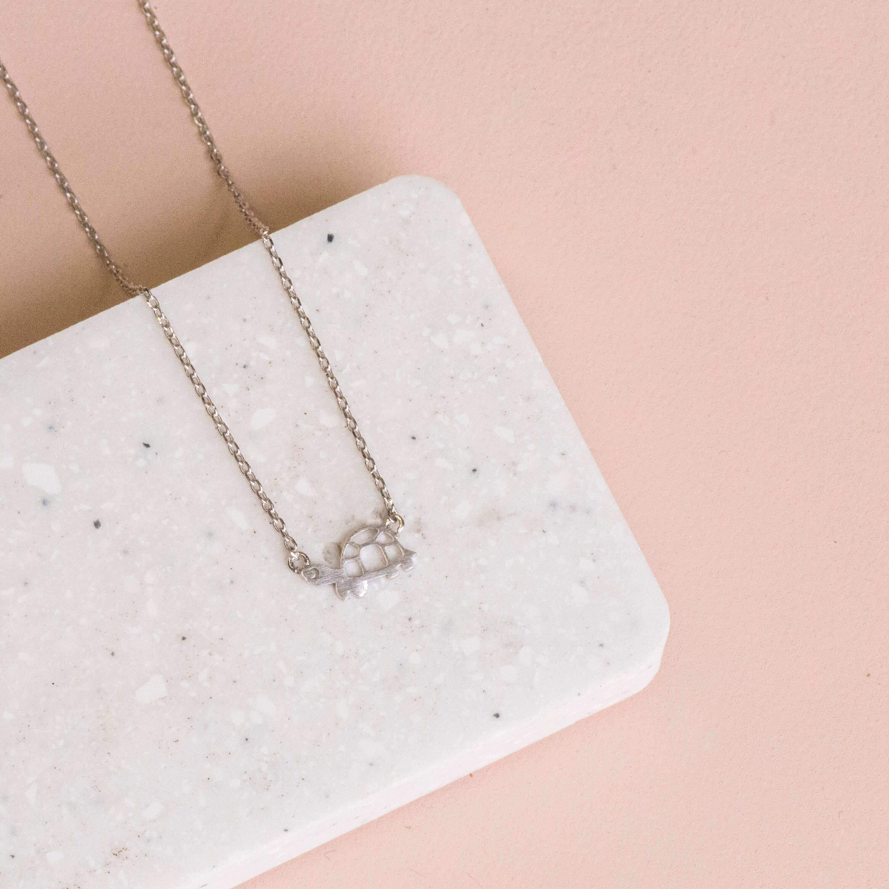 Necklace Cute Tortoise Stencil