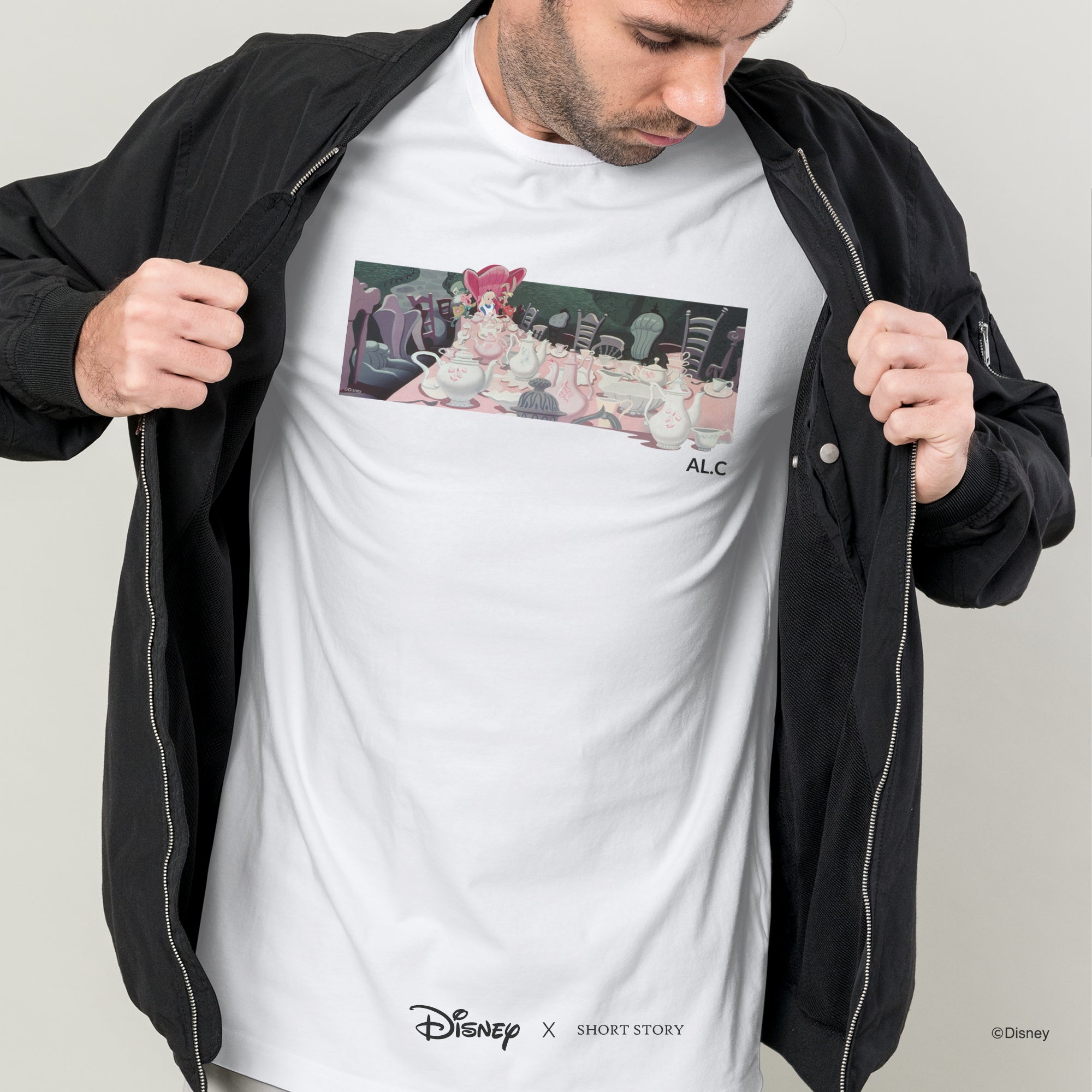 T-Shirt Print Alice in Wonderland Tea Party