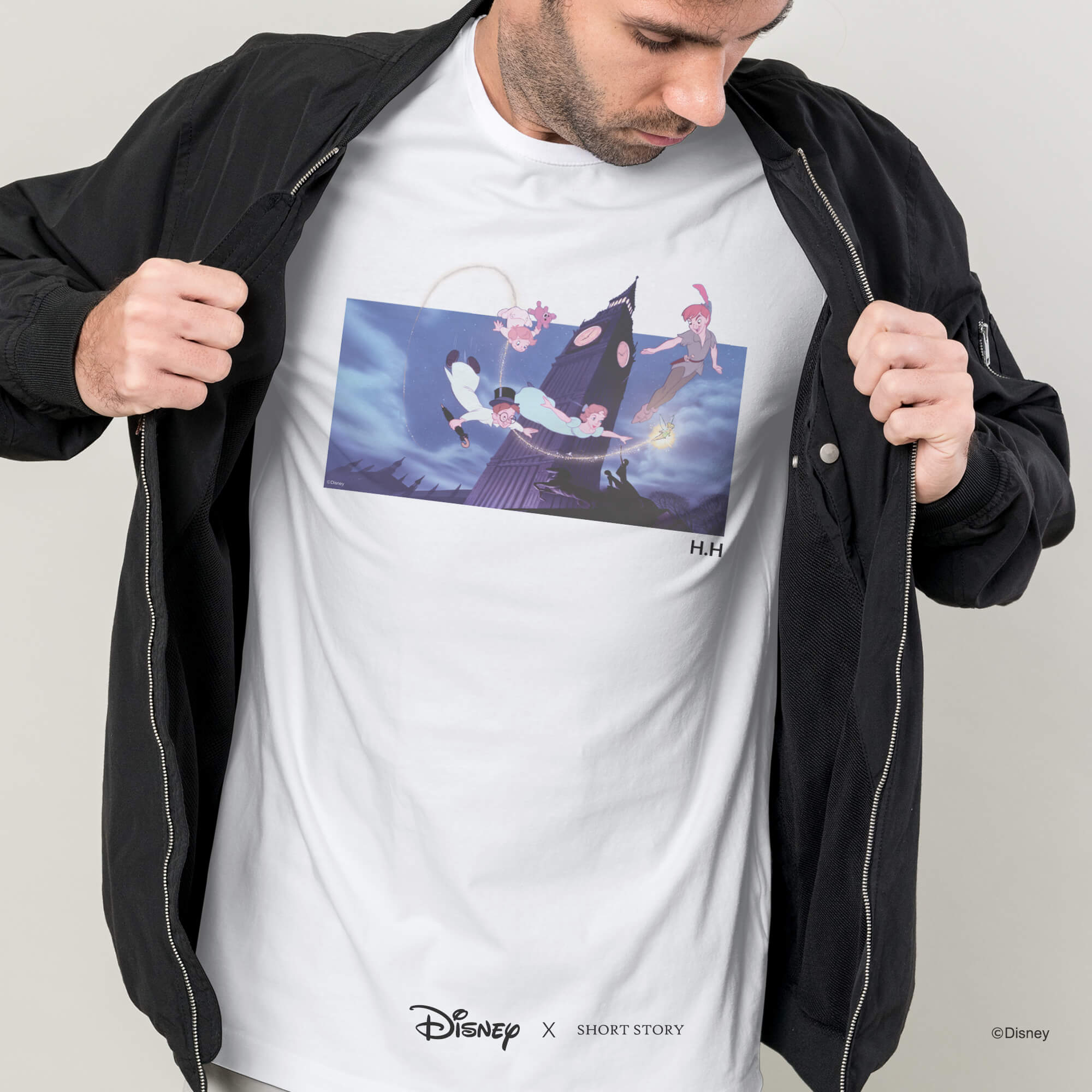T-Shirt Print Tinker Bell Flying Over The Sky Scene