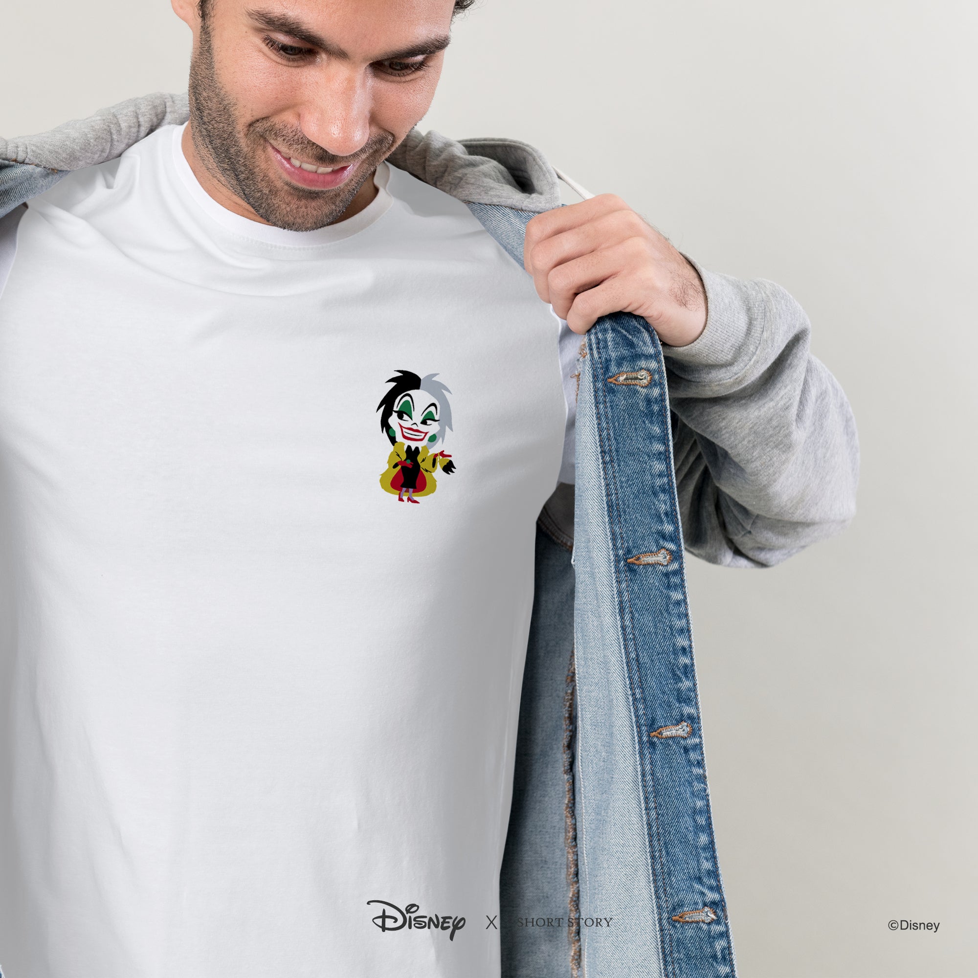 T-Shirt Embroidery Villains Cruella