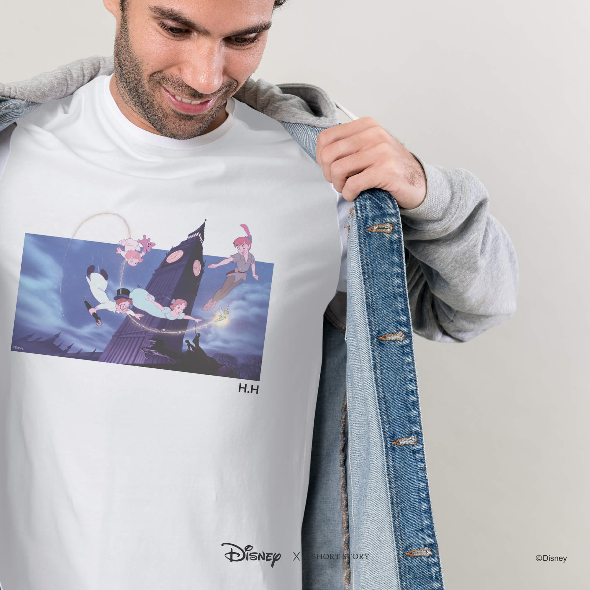 T-Shirt Print Tinker Bell Flying Over The Sky Scene