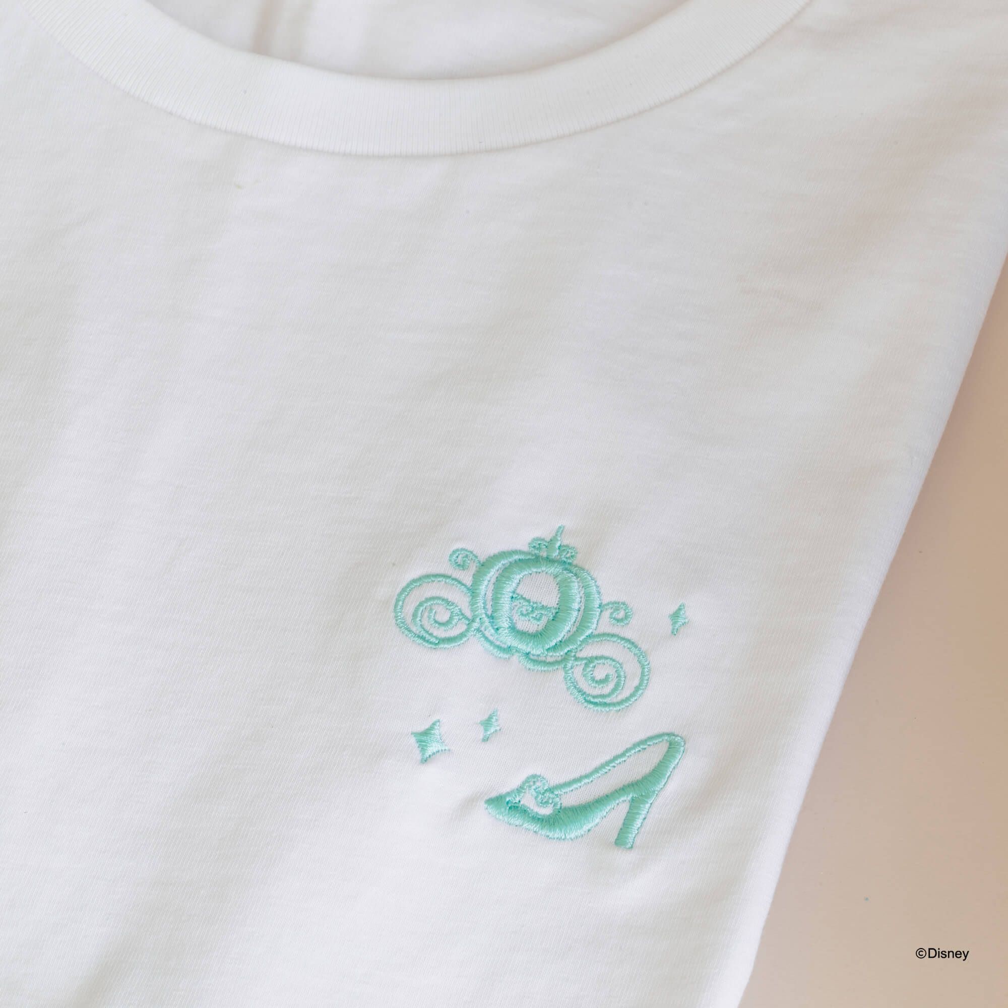 T-Shirt Embroidery Cinderella Glass Slipper and Carriage