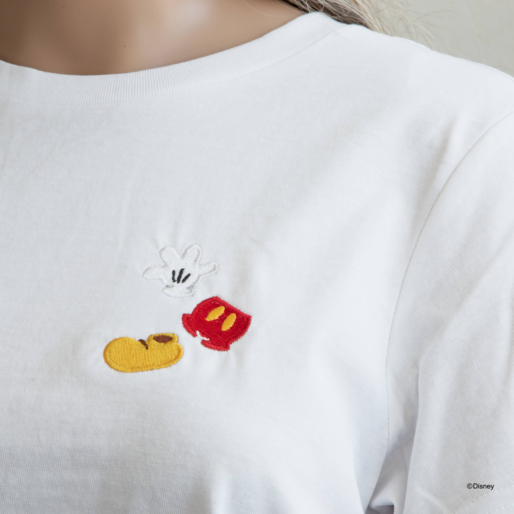 T-Shirt Embroidery Mickey Glove, Pant & Shoe
