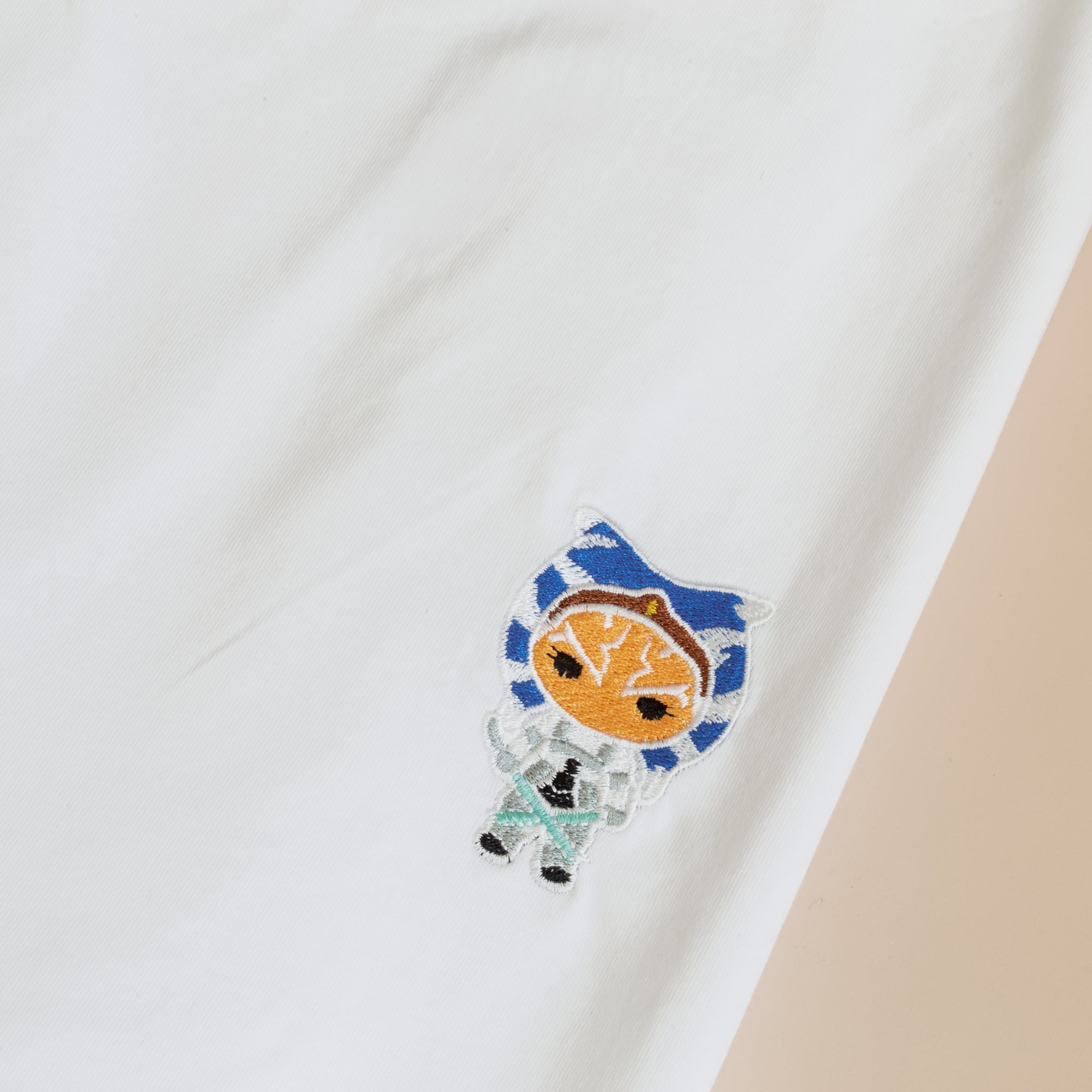 T-Shirt Embroidery Star Wars Ahsoka Tano™