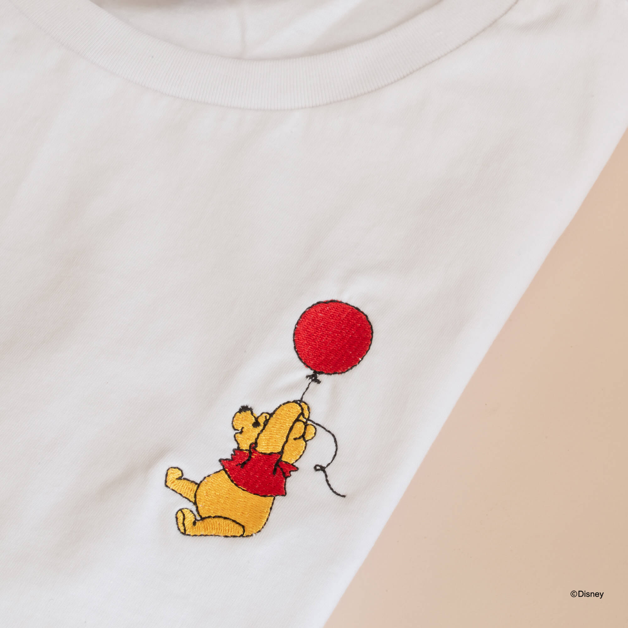 T-Shirt Embroidery WTP Pooh & Balloon
