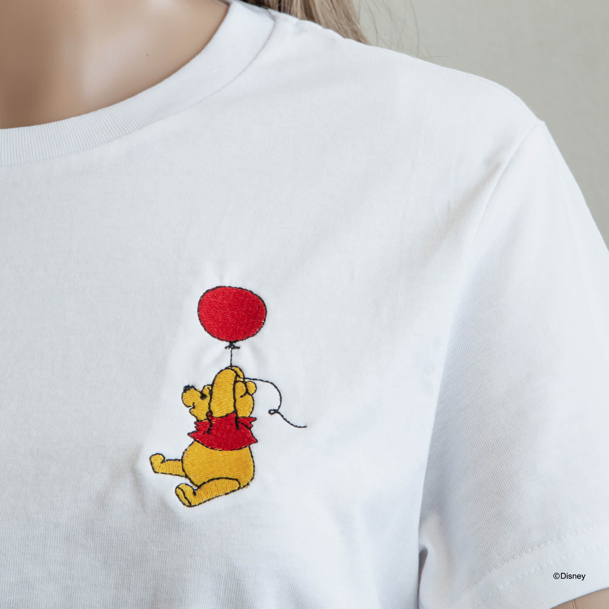 T-Shirt Embroidery WTP Pooh & Balloon