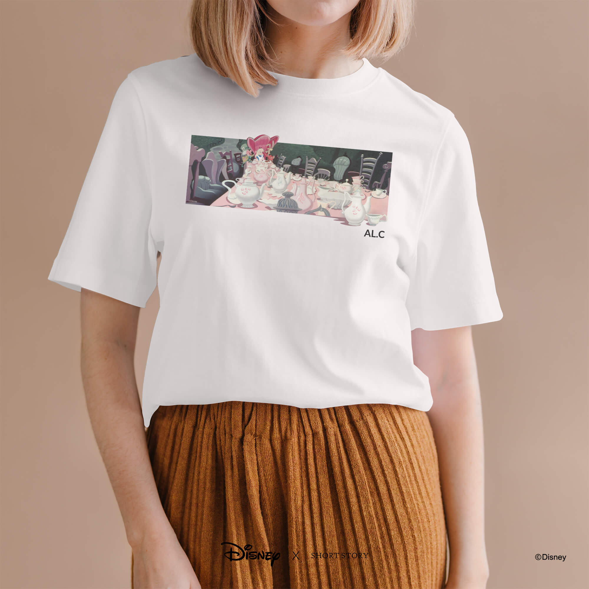 T-Shirt Print Alice in Wonderland Tea Party