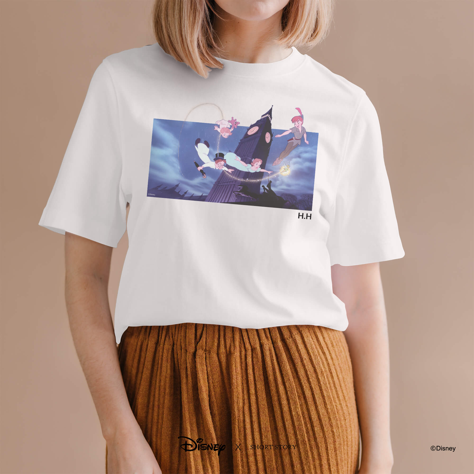T-Shirt Print Tinker Bell Flying Over The Sky Scene