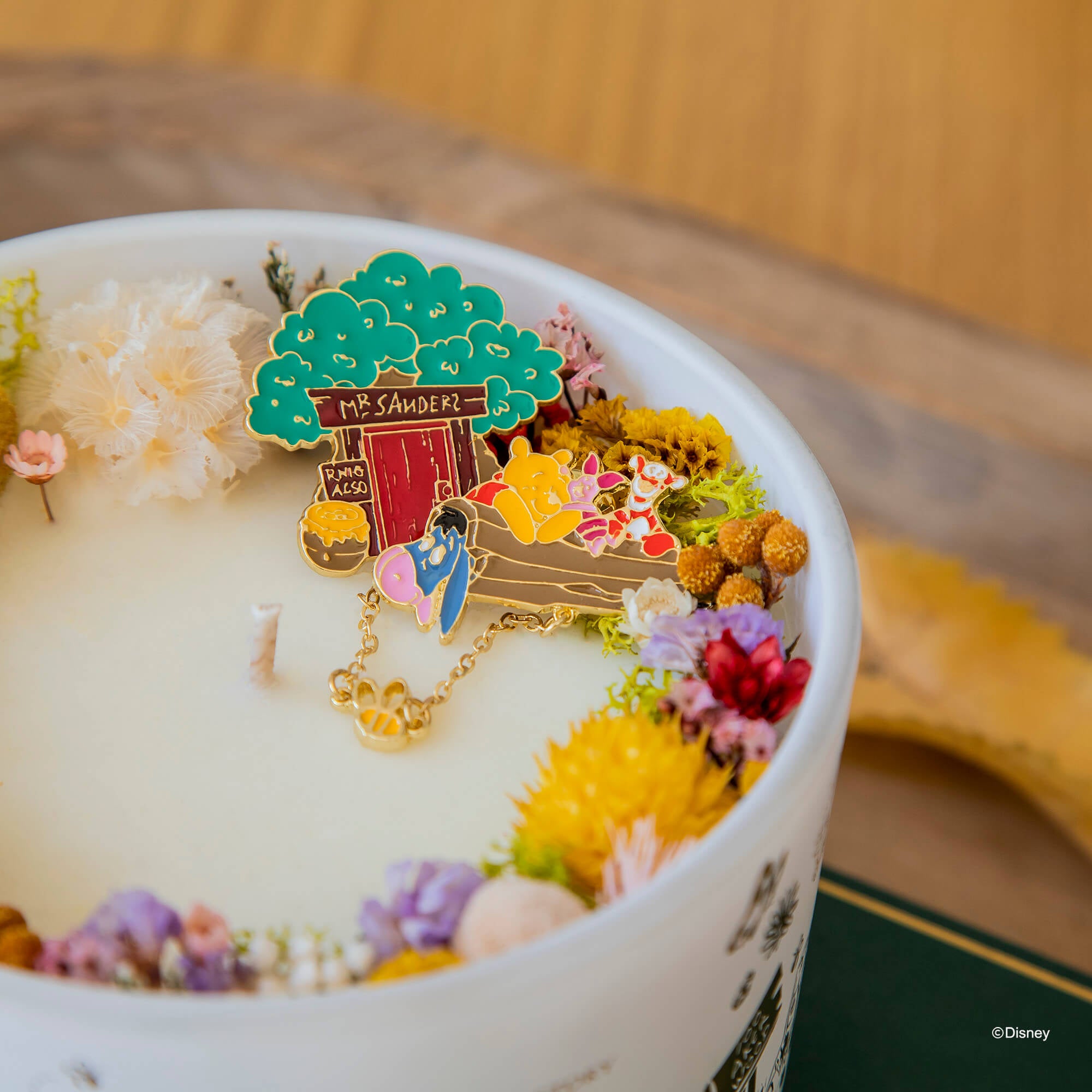 Disney Candle 100 Acre Wood Luxe Edition