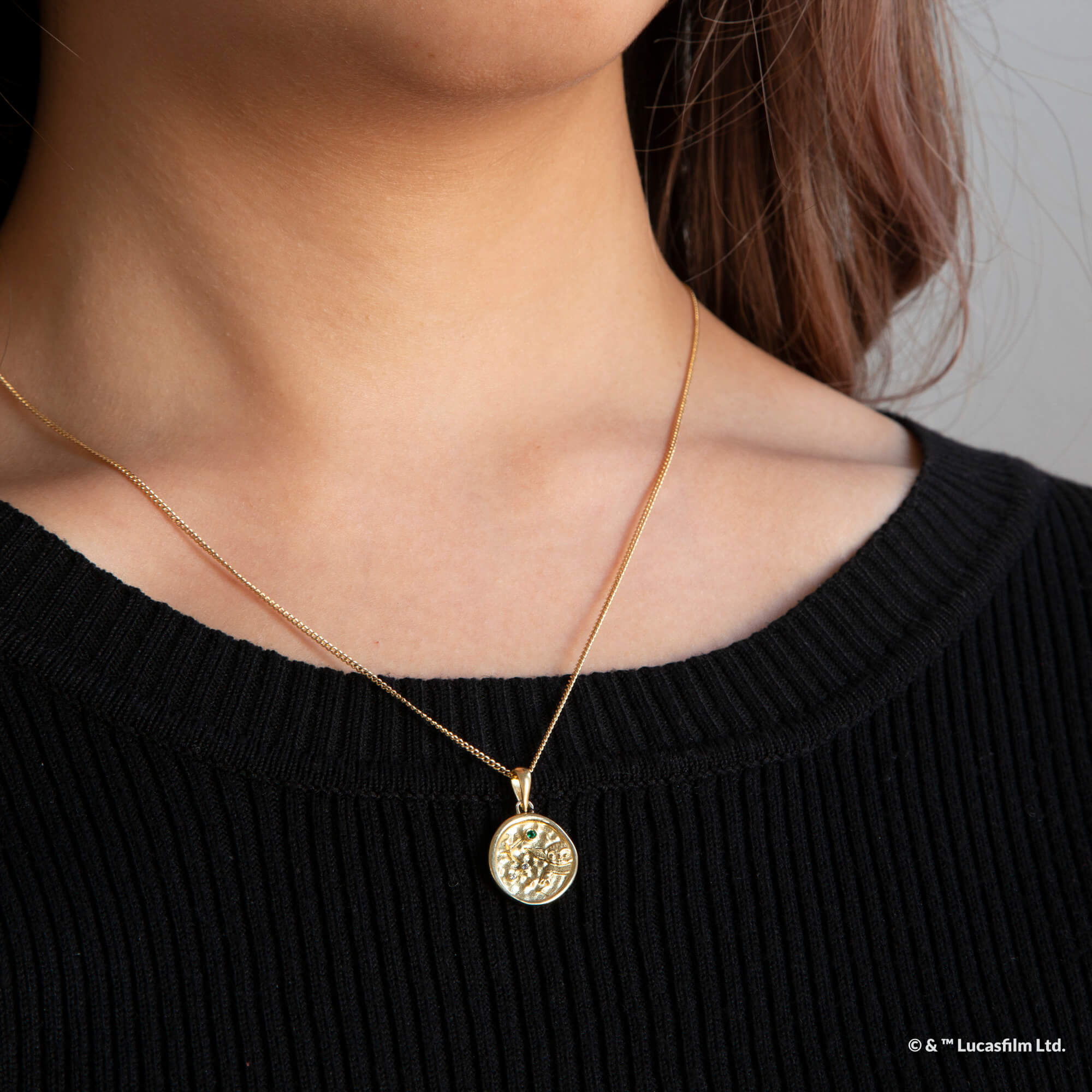 Star Wars™ Necklace Medallion Grogu™