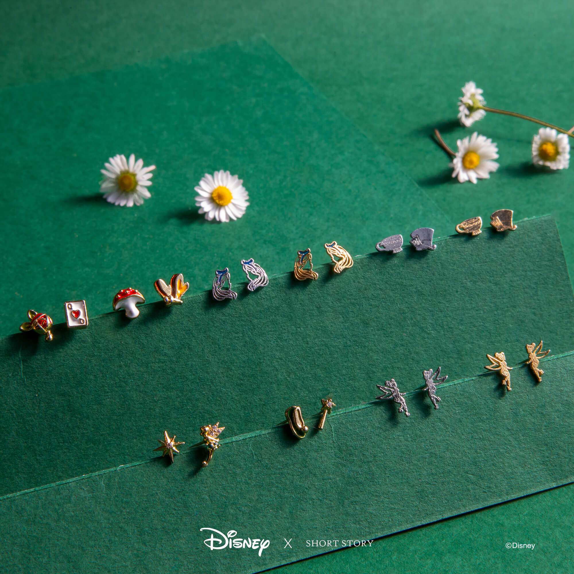 Disney Earring Epoxy Alice