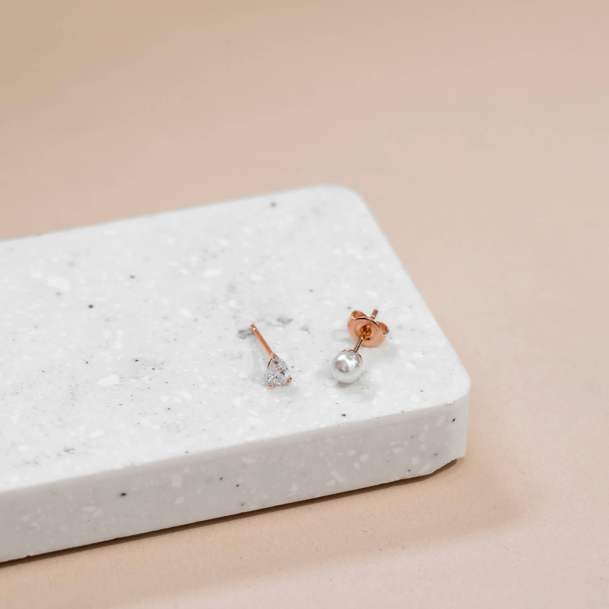 Earring Diamante and Pearl