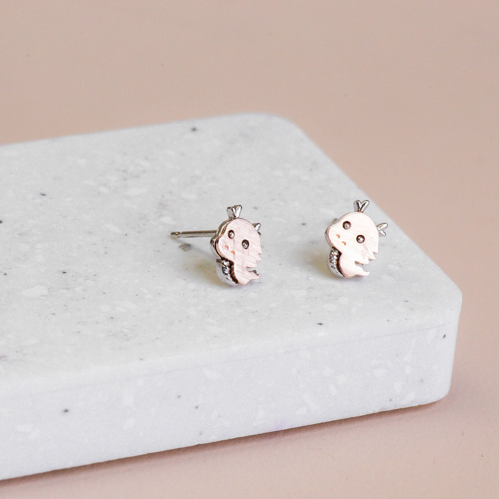 Earring Zodiac Dragon