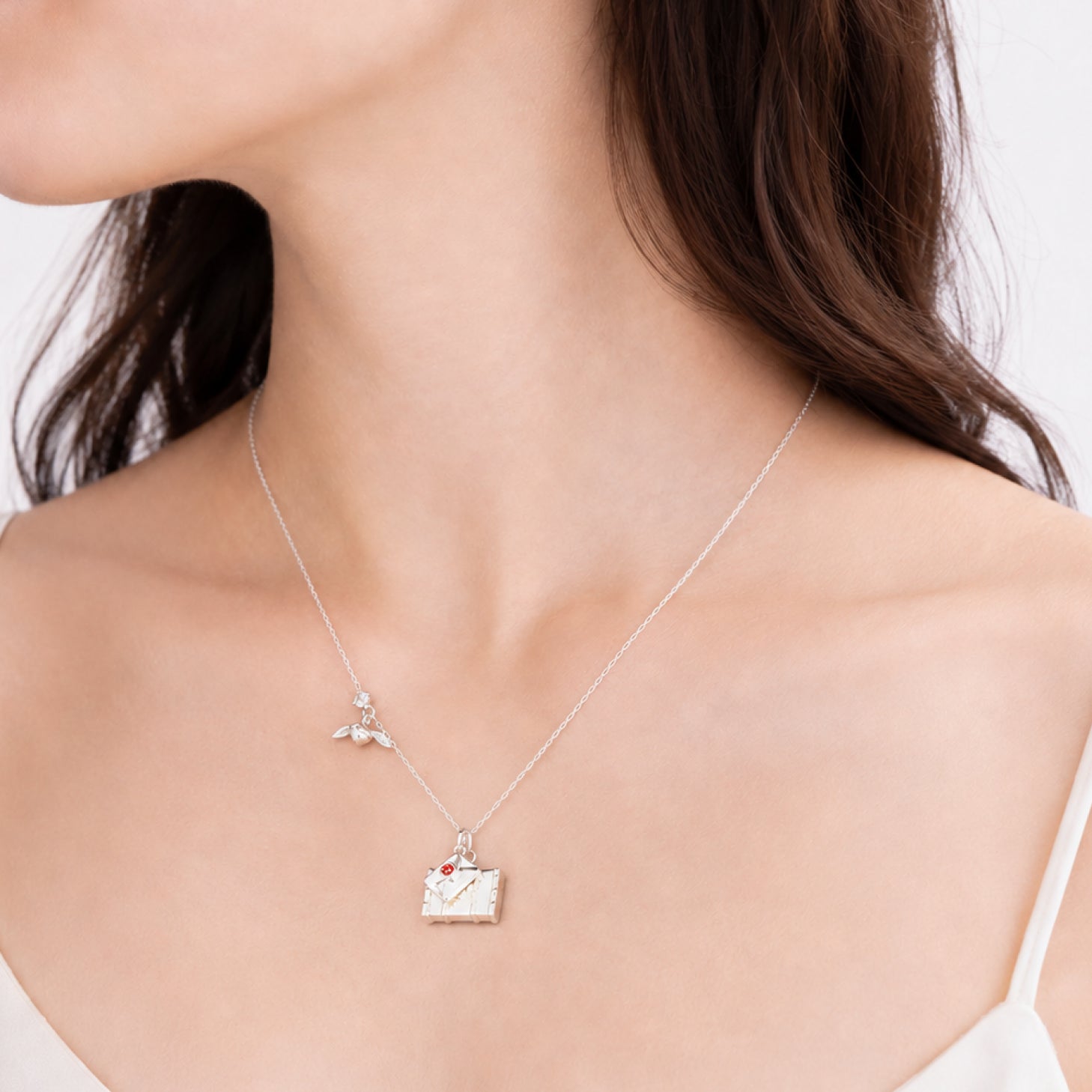 Harry Potter Necklace Hogwarts Letter