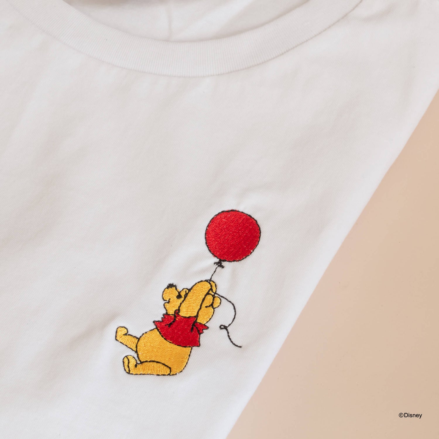 T-Shirt Embroidery WTP Pooh &amp; Balloon