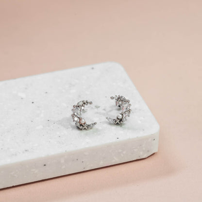 Earring Diamante Moon Pearl